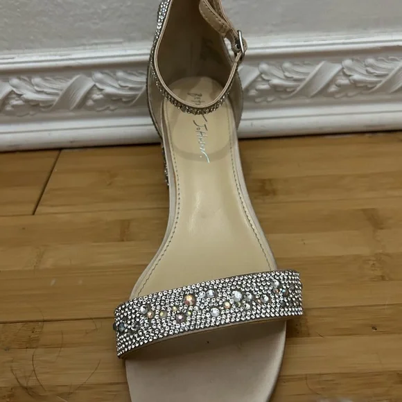 Silver Heeled Sandals - Picture 3 of 3